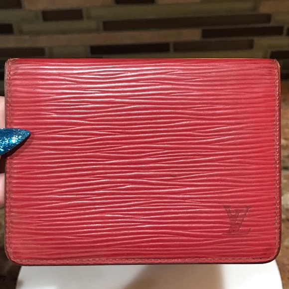 Louis Vuitton Red Epi Card/ID Holder Wallet ππ₯β€οΈ - Picture 9 of 17